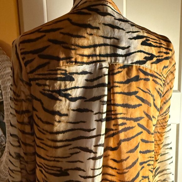 Forever 21 Tiger Print Sheer Button Up Blouse Long Sleeve Size S - Picture 2 of 10